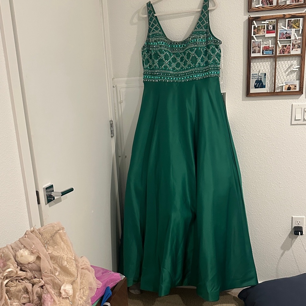 Rachel Allan Elegant Green Maxi Dress